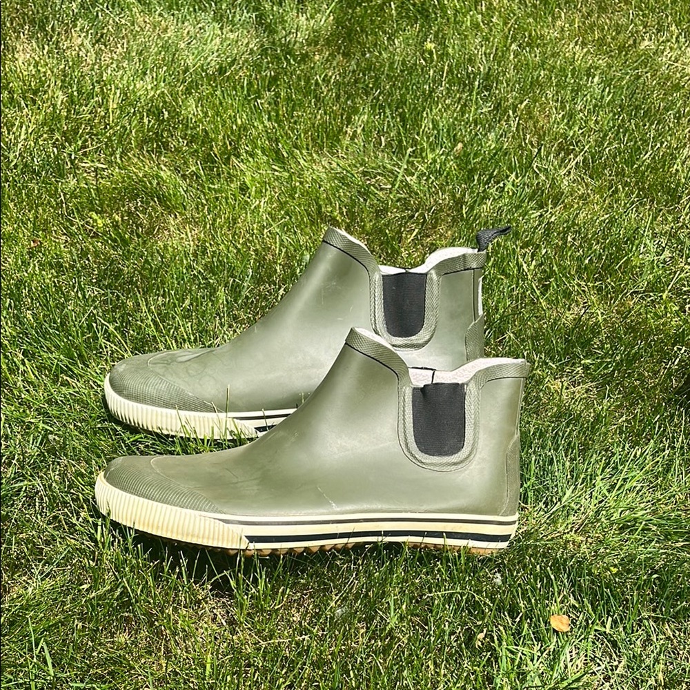 Tretron Green Ankle Boots